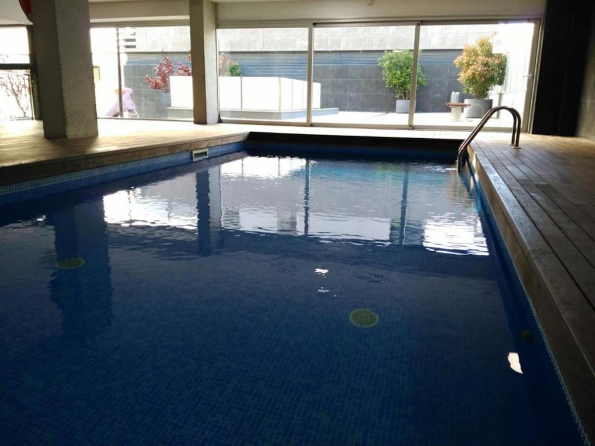 Stylish Flat, 2 Bathrooms And Swimming Pool, Next To The Beach! Sant Adrià de Besòs Exteriör bild