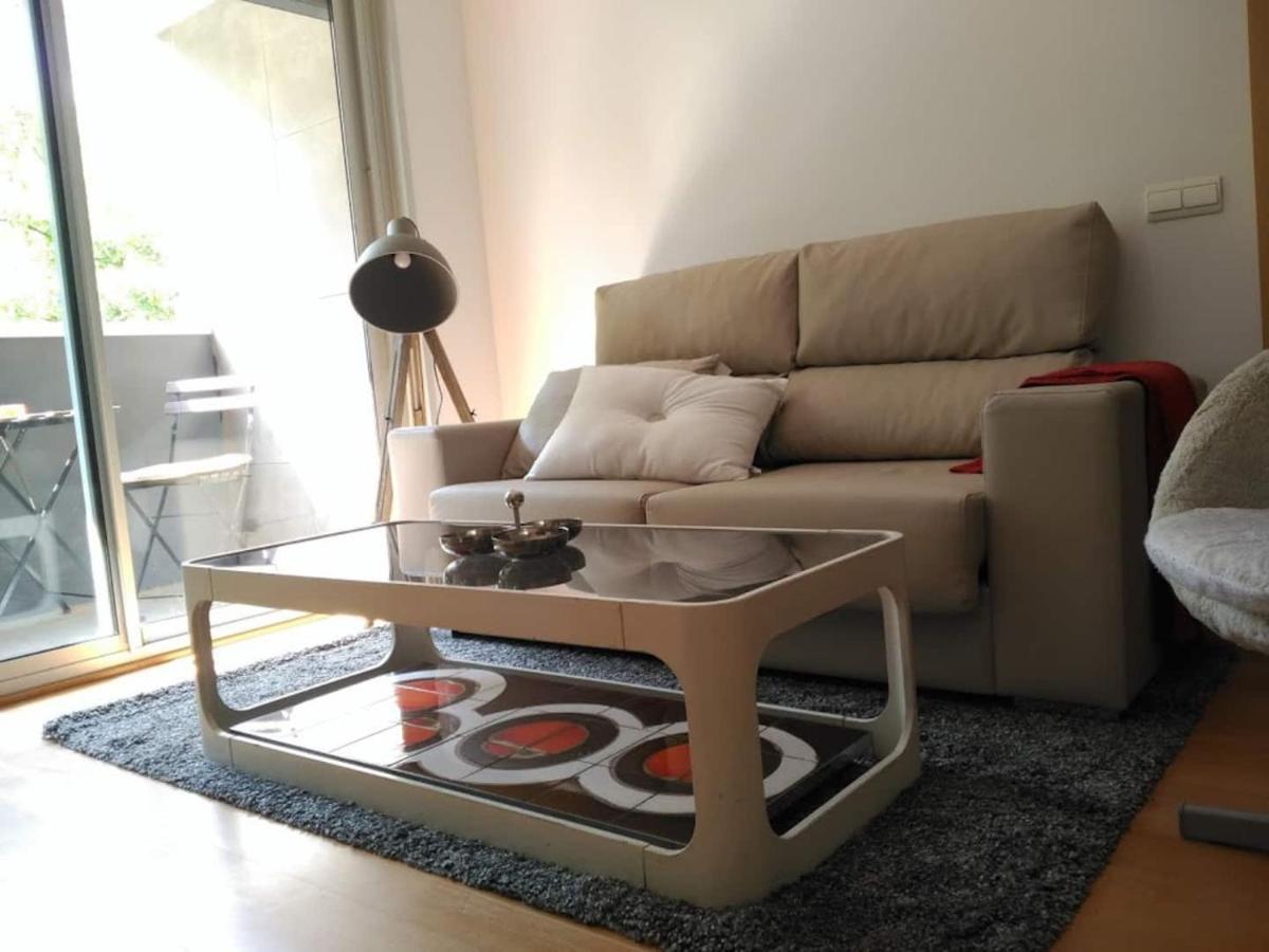Stylish Flat, 2 Bathrooms And Swimming Pool, Next To The Beach! Sant Adrià de Besòs Exteriör bild