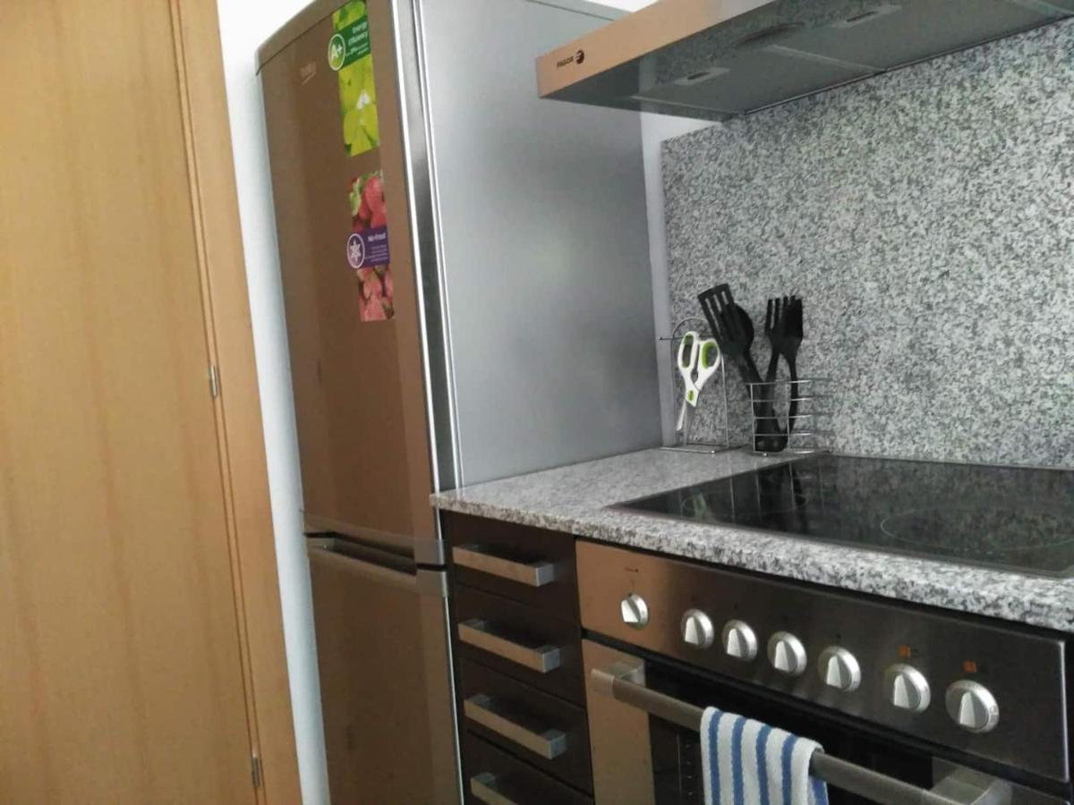 Stylish Flat, 2 Bathrooms And Swimming Pool, Next To The Beach! Sant Adrià de Besòs Exteriör bild